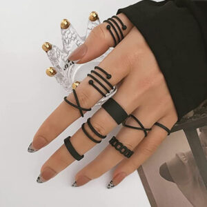 Vintage Knuckle Black Rings